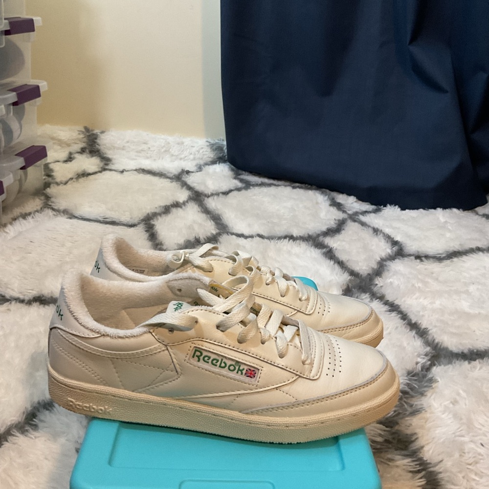 Reebok Cream Sneakers
